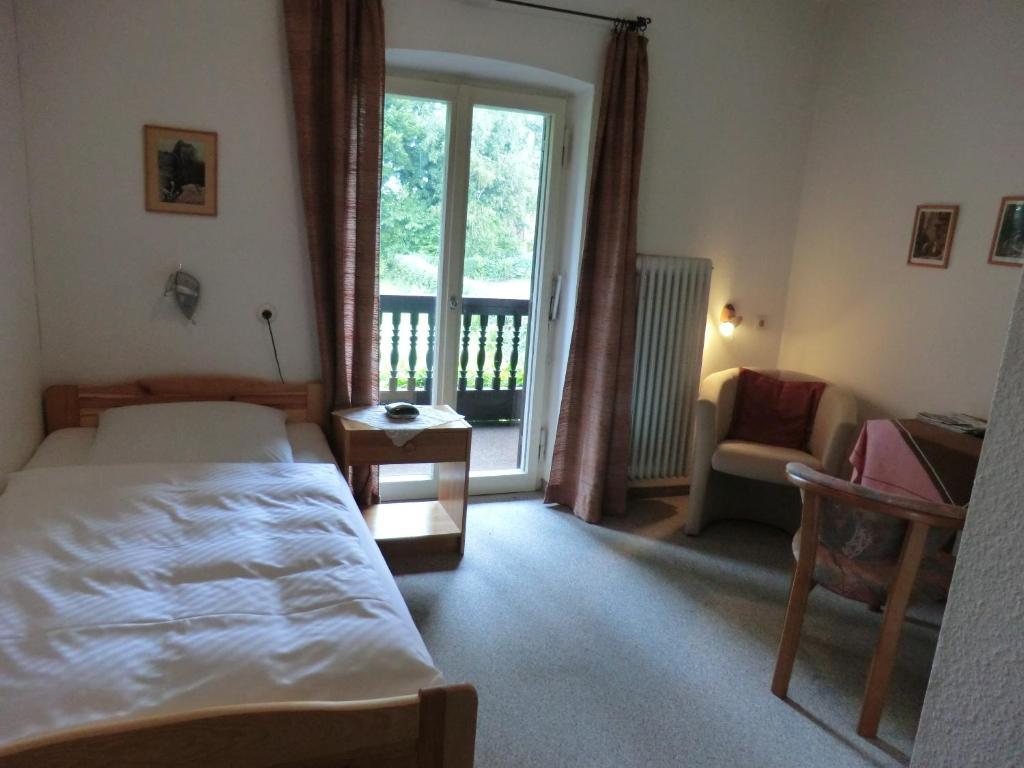 Hotel Garni Rottaler Hof Bad Griesbach  Room photo